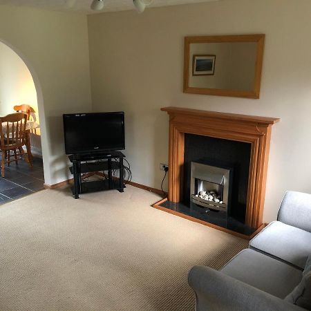 Modern Two Bedroom House Near Jurassic Coast Winterborne Abbas ภายนอก รูปภาพ