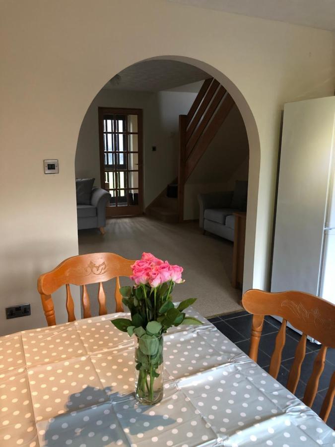 Modern Two Bedroom House Near Jurassic Coast Winterborne Abbas ภายนอก รูปภาพ