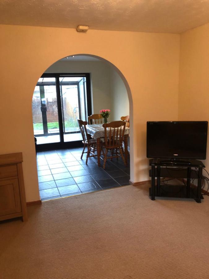 Modern Two Bedroom House Near Jurassic Coast Winterborne Abbas ภายนอก รูปภาพ