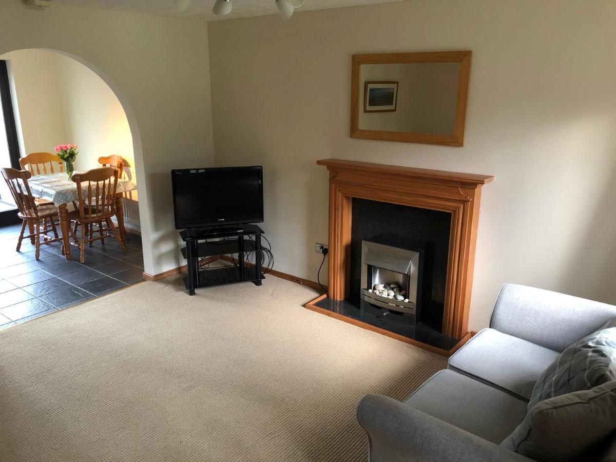 Modern Two Bedroom House Near Jurassic Coast Winterborne Abbas ภายนอก รูปภาพ
